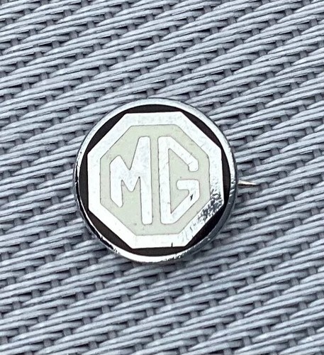 Vintage enamel lapel pin - vintage,