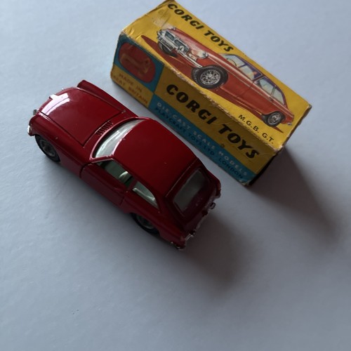 Corgi toys 327 mgb - 327, mgb.gt