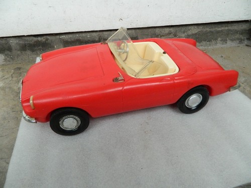 Pedigree sindy doll red - sindy,