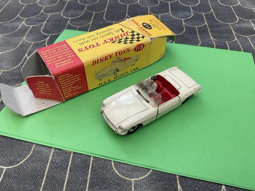 Dinky toys 113 - dinky, no.113..mgb..sports