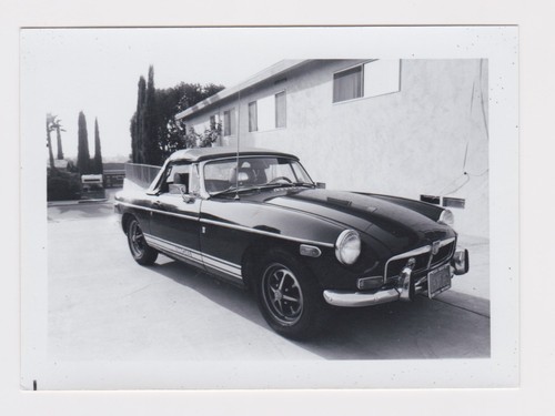 Vtg mgb car - car, original