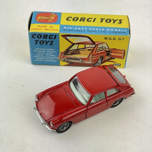 Vintage boxed corgi toys - boxed, 327